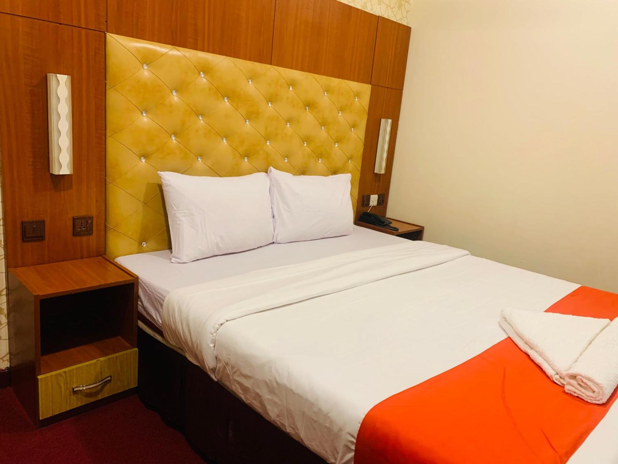 Parasol Hotel Dubai Ngoại thất bức ảnh